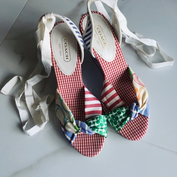 COACH Summer wedges women’s size 8.5/9 - worn only once! - Picture 2 of 4